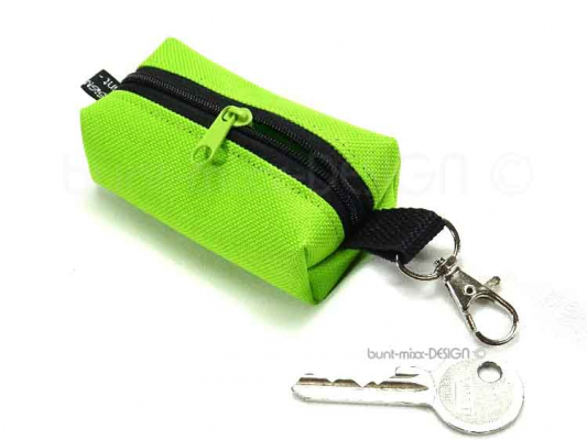 Schlüsselanhänger Minitasche GRÜN knallgrün, boxybag, handmade BuntMixxDESIGN