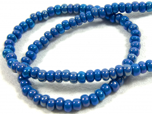 1 STRANG Glasperlen BLAU irisierend 4,1 mm - R005